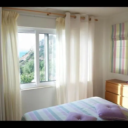 One Bedroom Villa With Private Seawater Pool Just 150 Meters From The Sea * Ίστρο